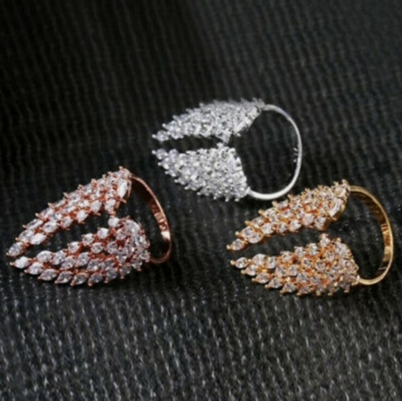 Diamond Angel Wing Ring - Picture 12 of 15